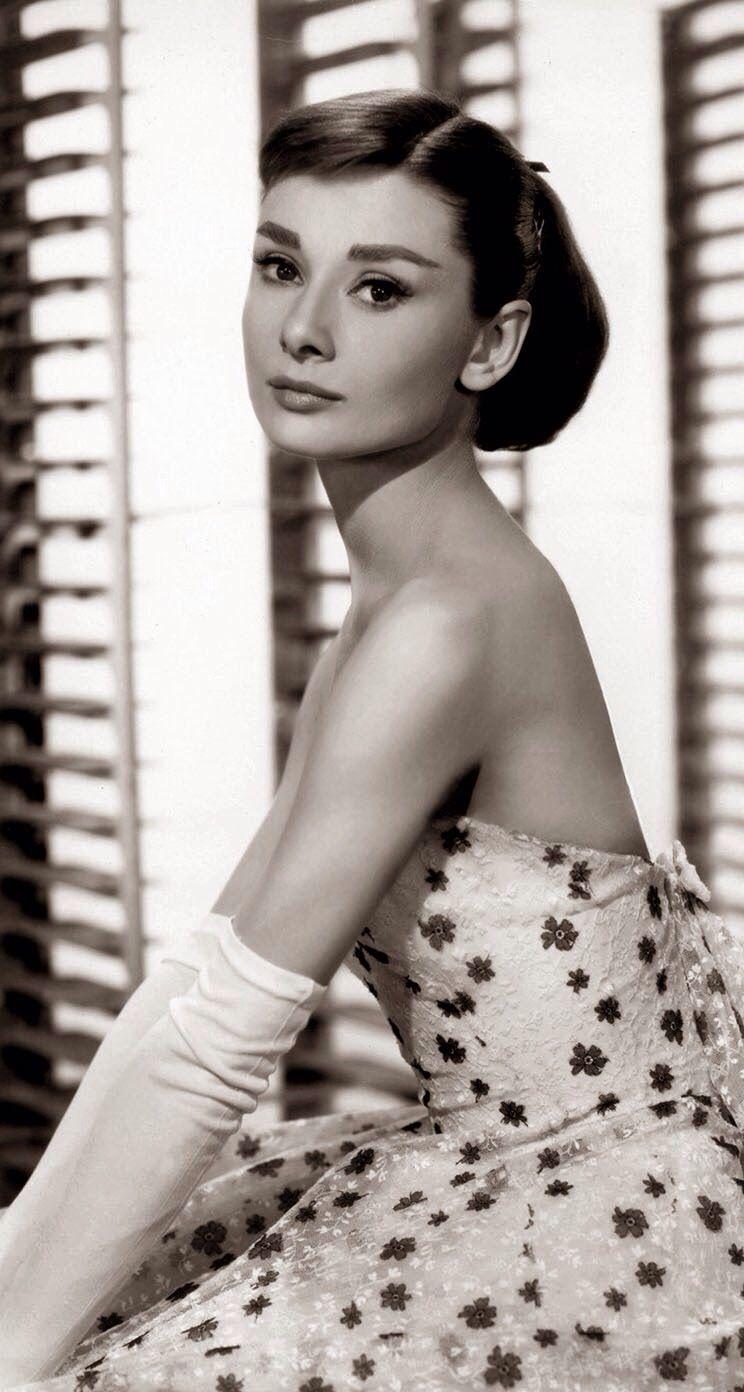 Audrey Hepburn Wallpaper. • audrey hepburn •. Audrey