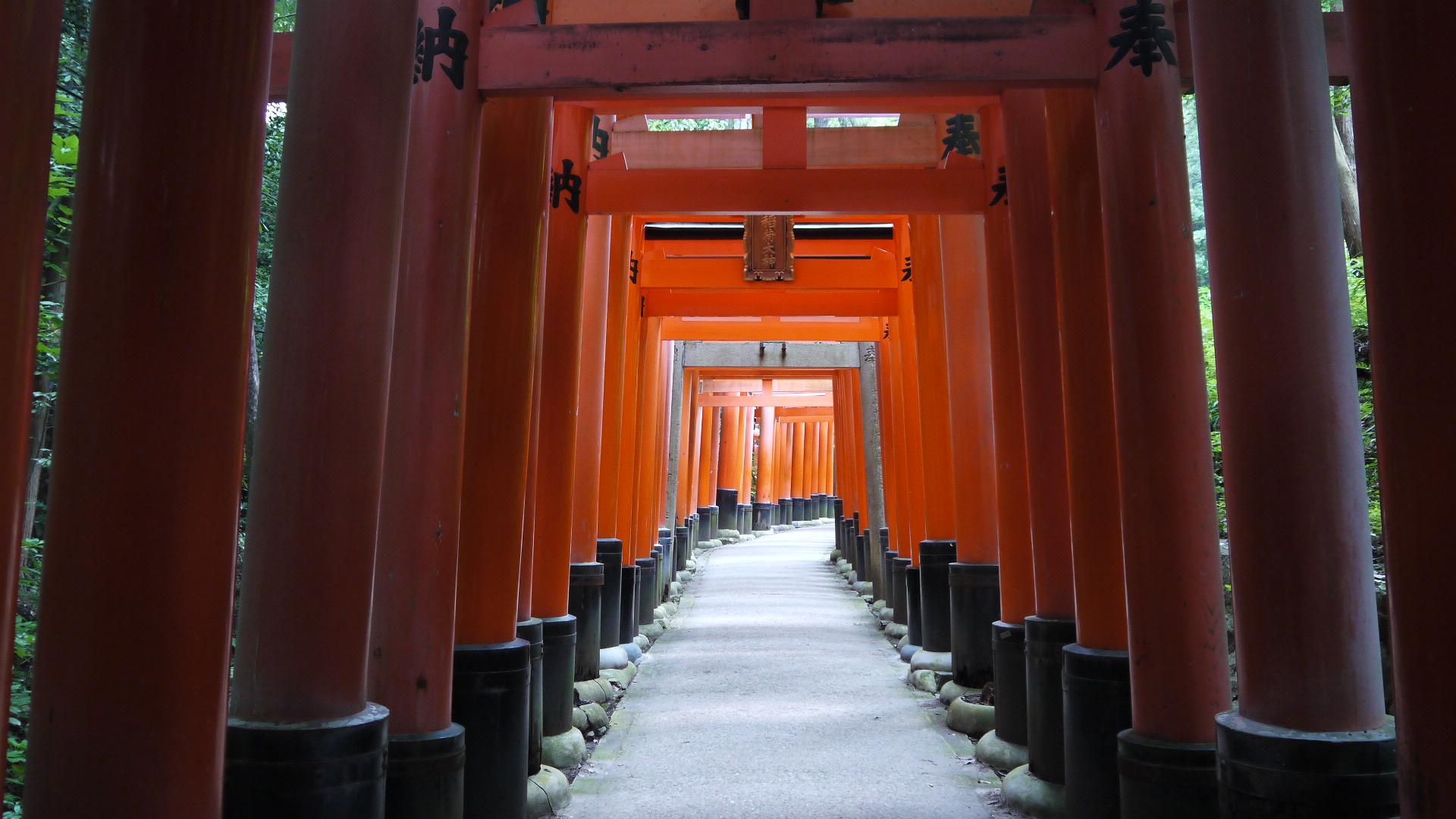 Fushimi Inari Shrine 伏見稲荷大社