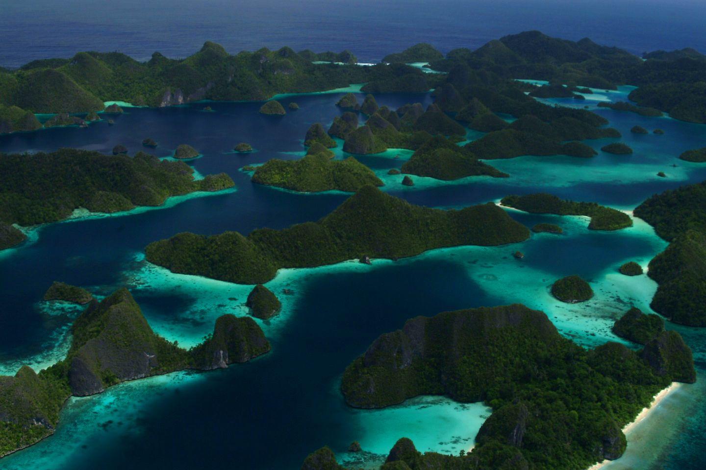 Raja Ampat Archipelago Wallpaper Download HD. Archipelago