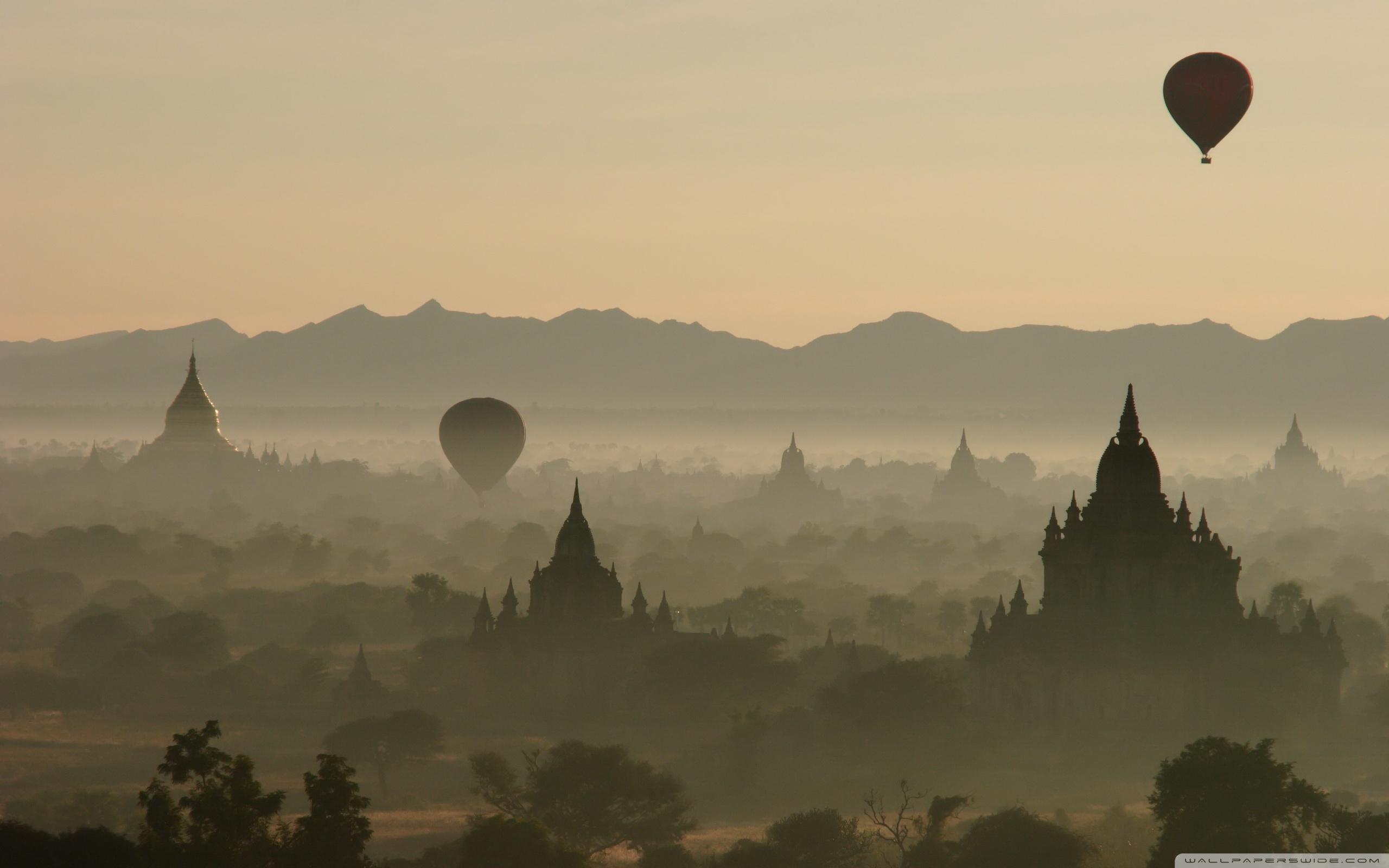 Hot Air Balloons Over North Guni Bagan Myanmar ❤ 4K HD Desktop