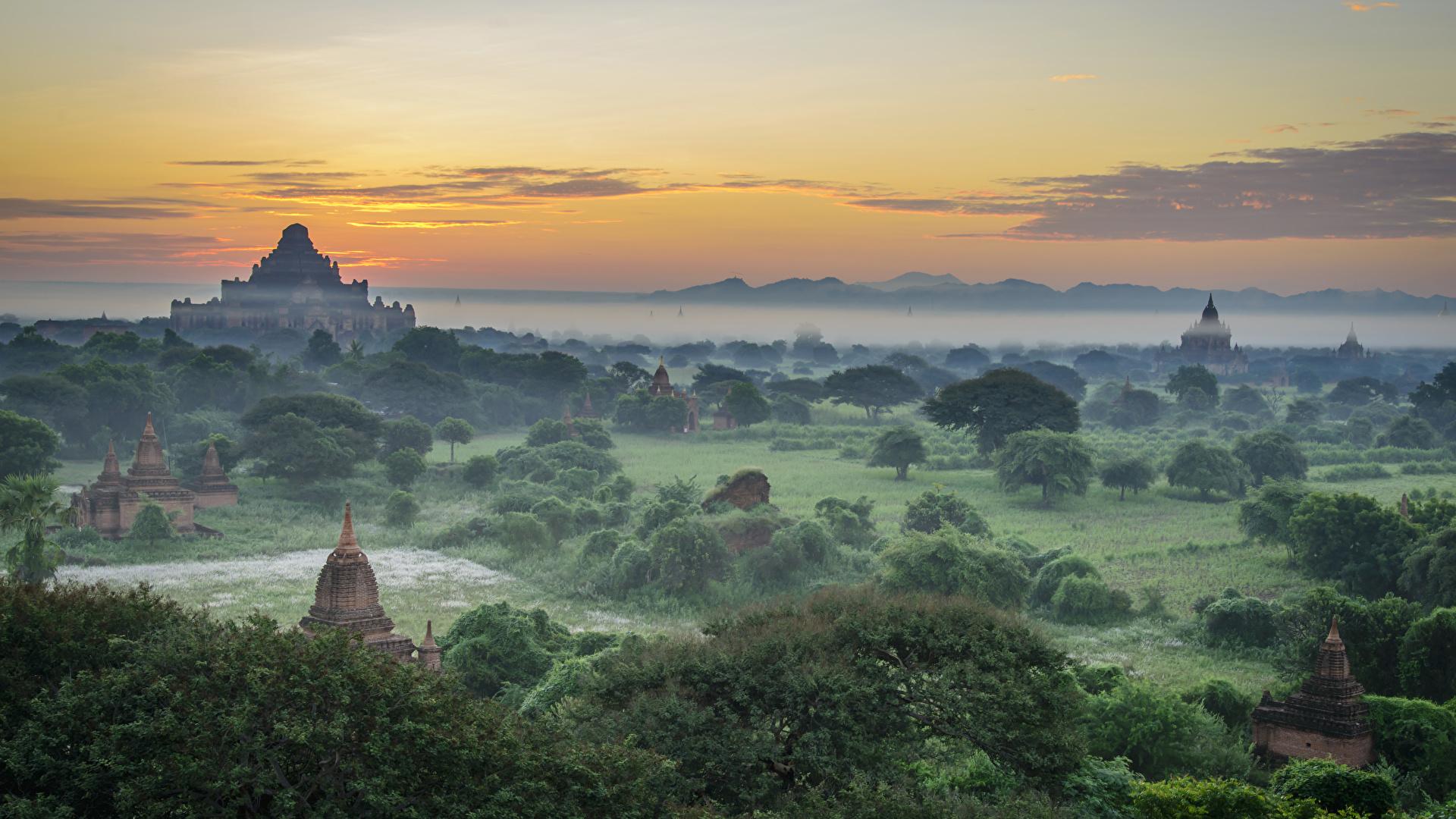 Photo Bagan Myanmar Fog Landscape photography Evening 1920x1080
