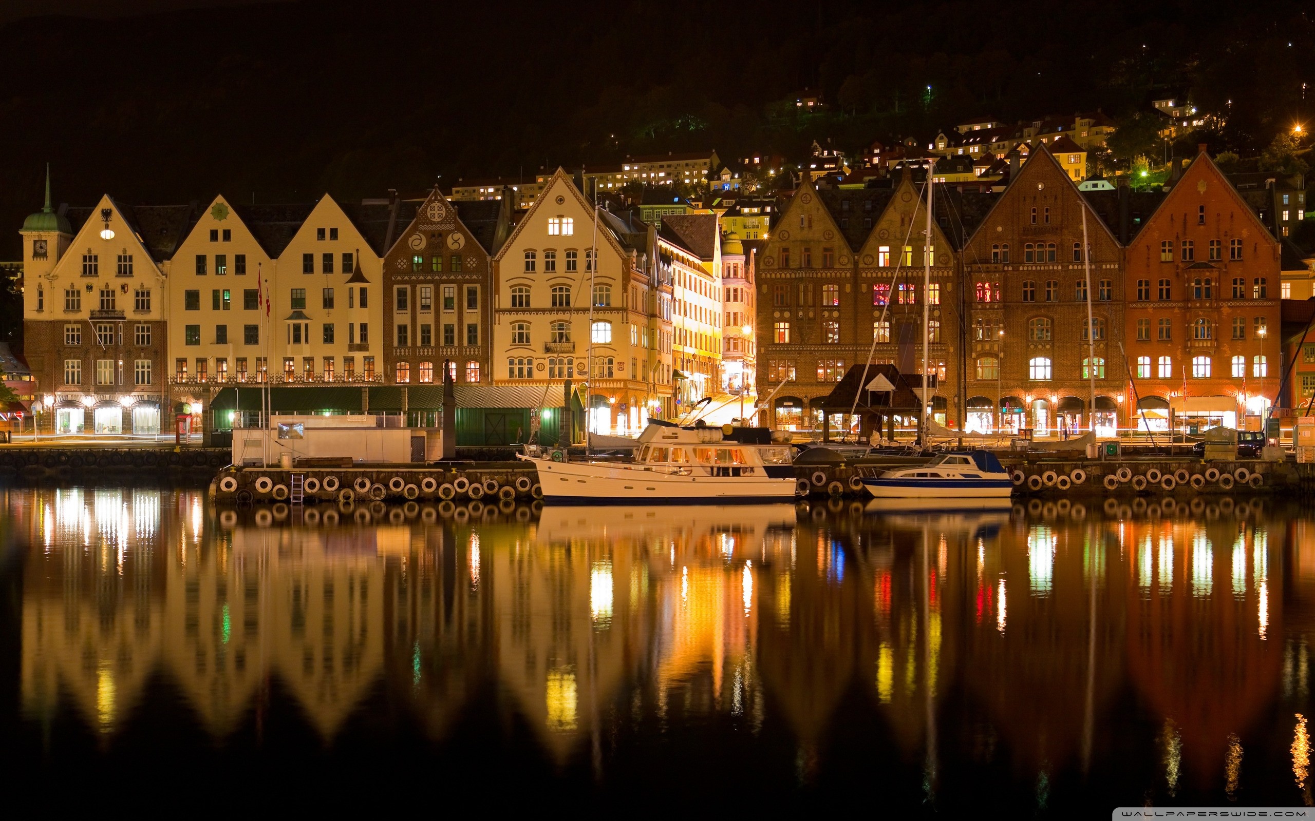 Bergen Norway Night ❤ 4K HD Desktop Wallpaper for 4K Ultra HD TV
