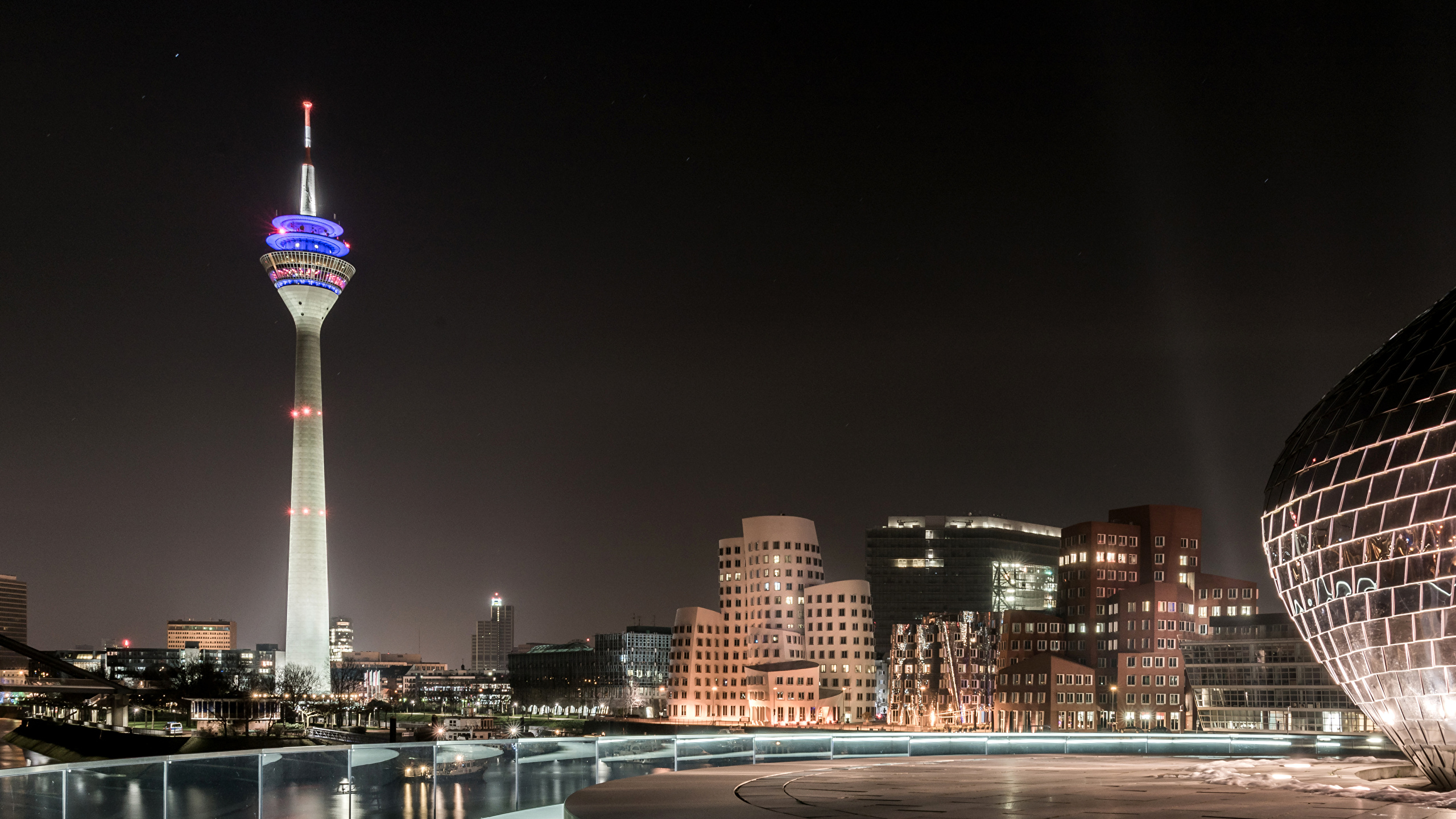 image Germany Tower Duesseldorf Night Cities Houses 2560x1440