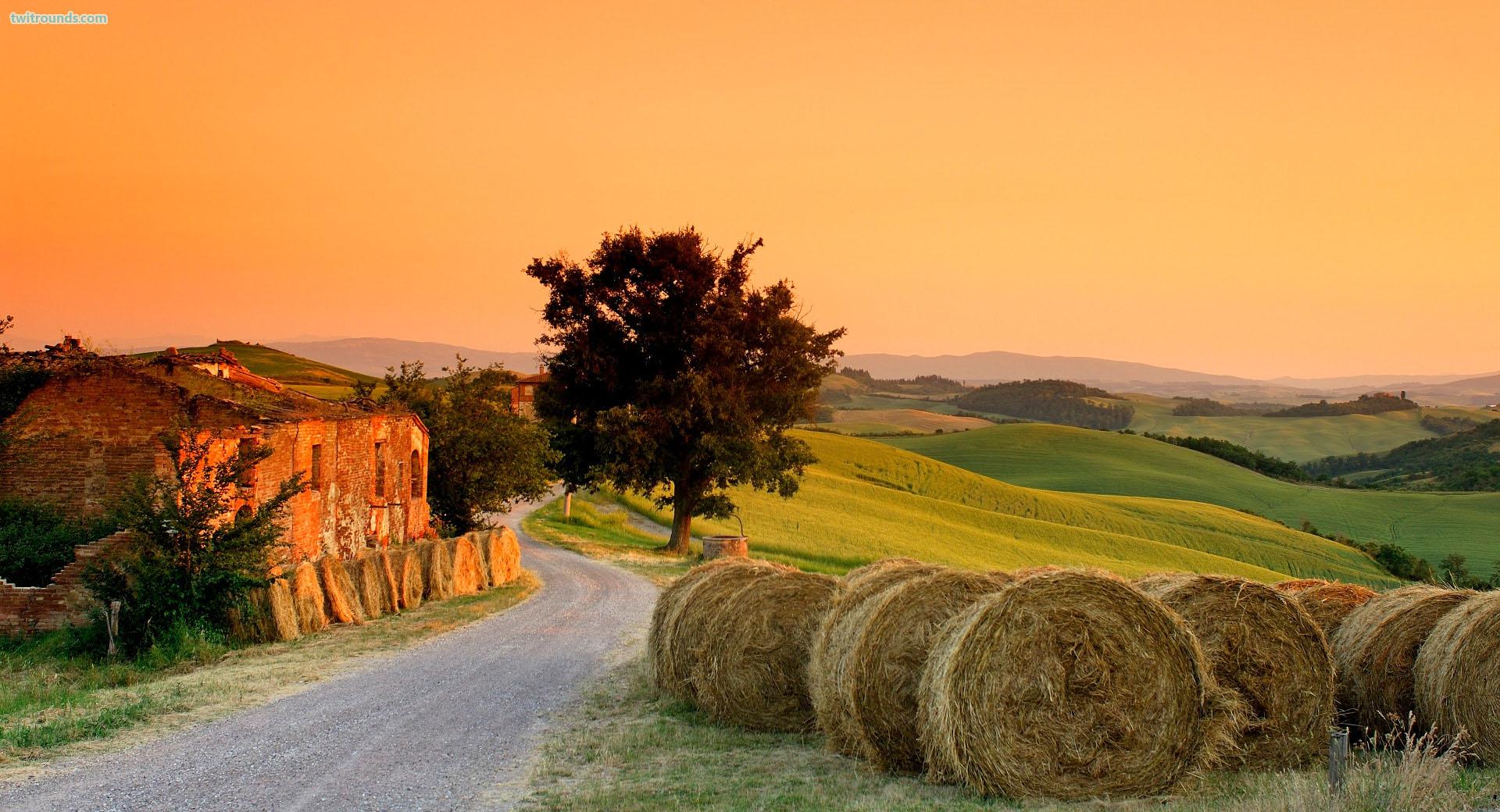 Tuscany Wallpaper for Desktop