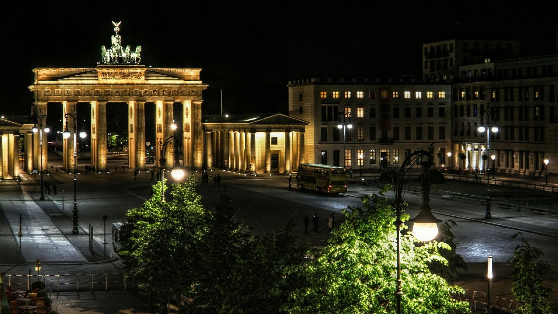 Brandenburg Gate Wallpaper 8 X 1080