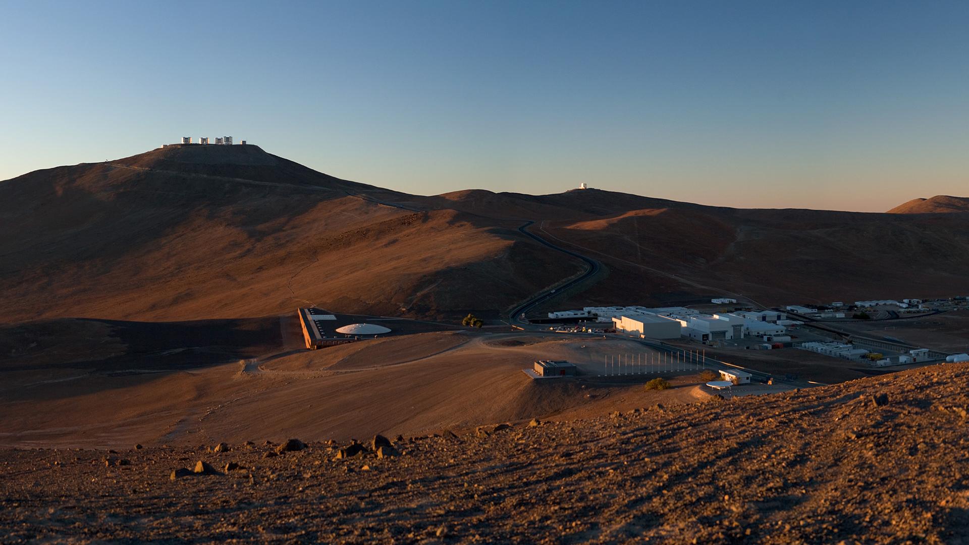 Paranal Observatory, Atacama desert, Chile (1920x1080)