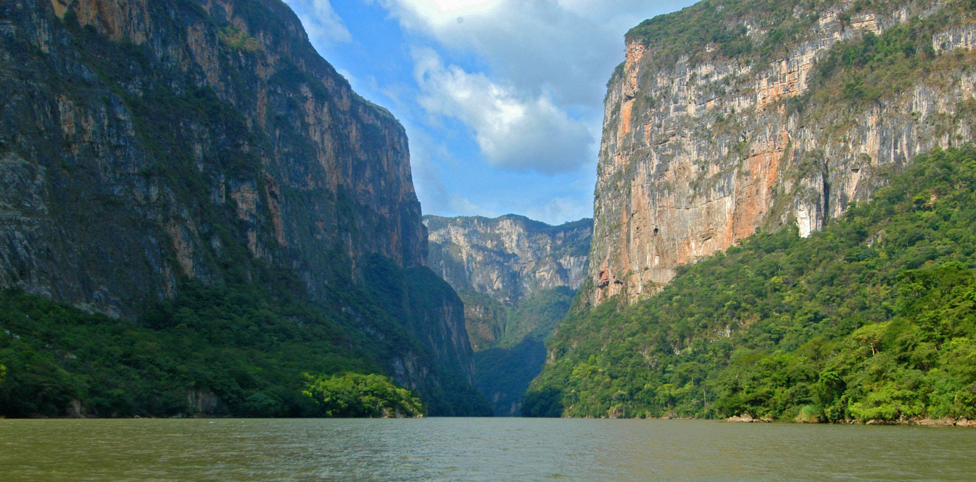 Sumidero Canyon North Sierra, Chiapas MX´s Tourism Projects