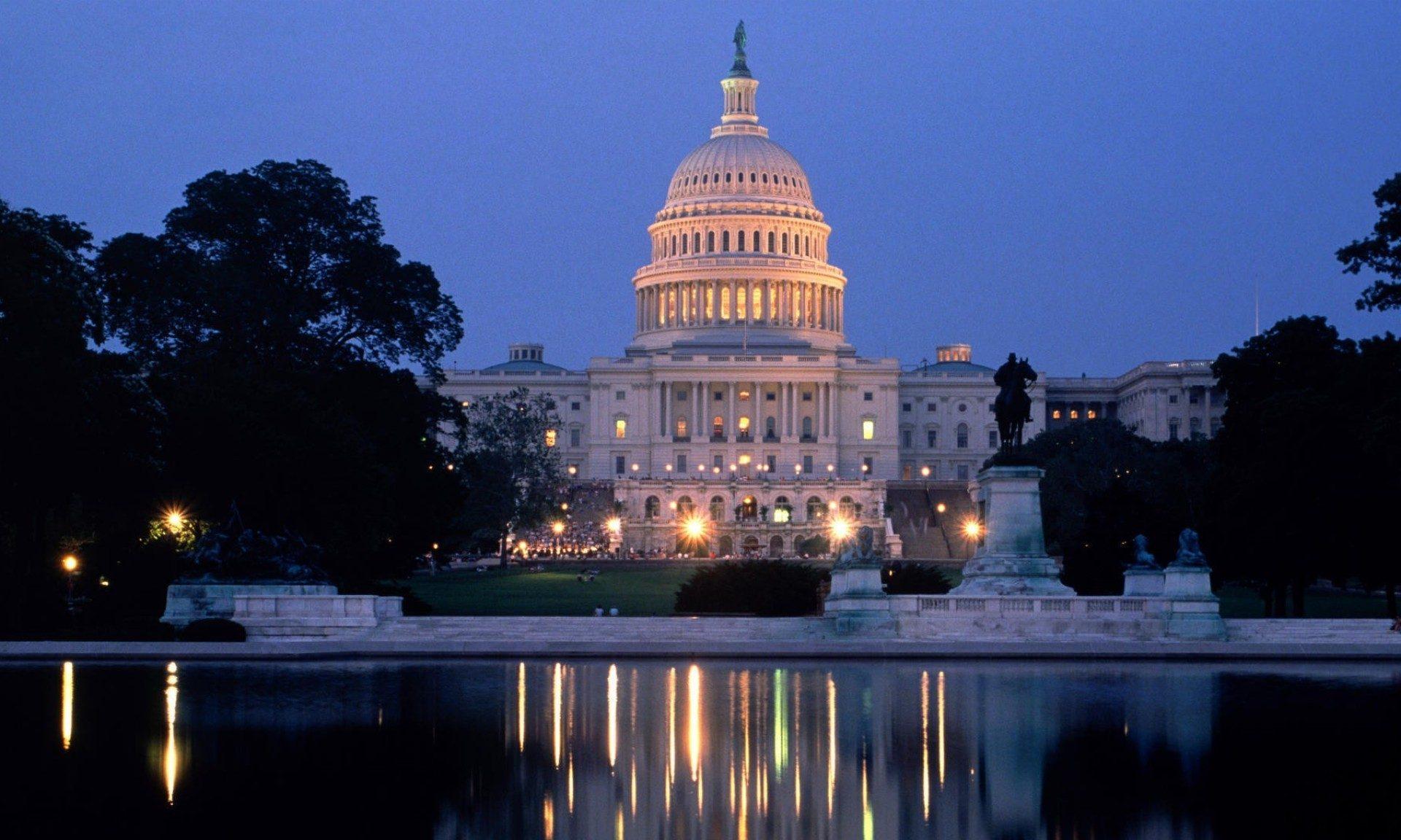 Best Evening Time Wallpaper Of The United States Capitol Building