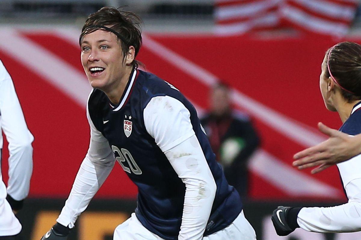 Abby Wambach Breaks International Goal Scoring Record