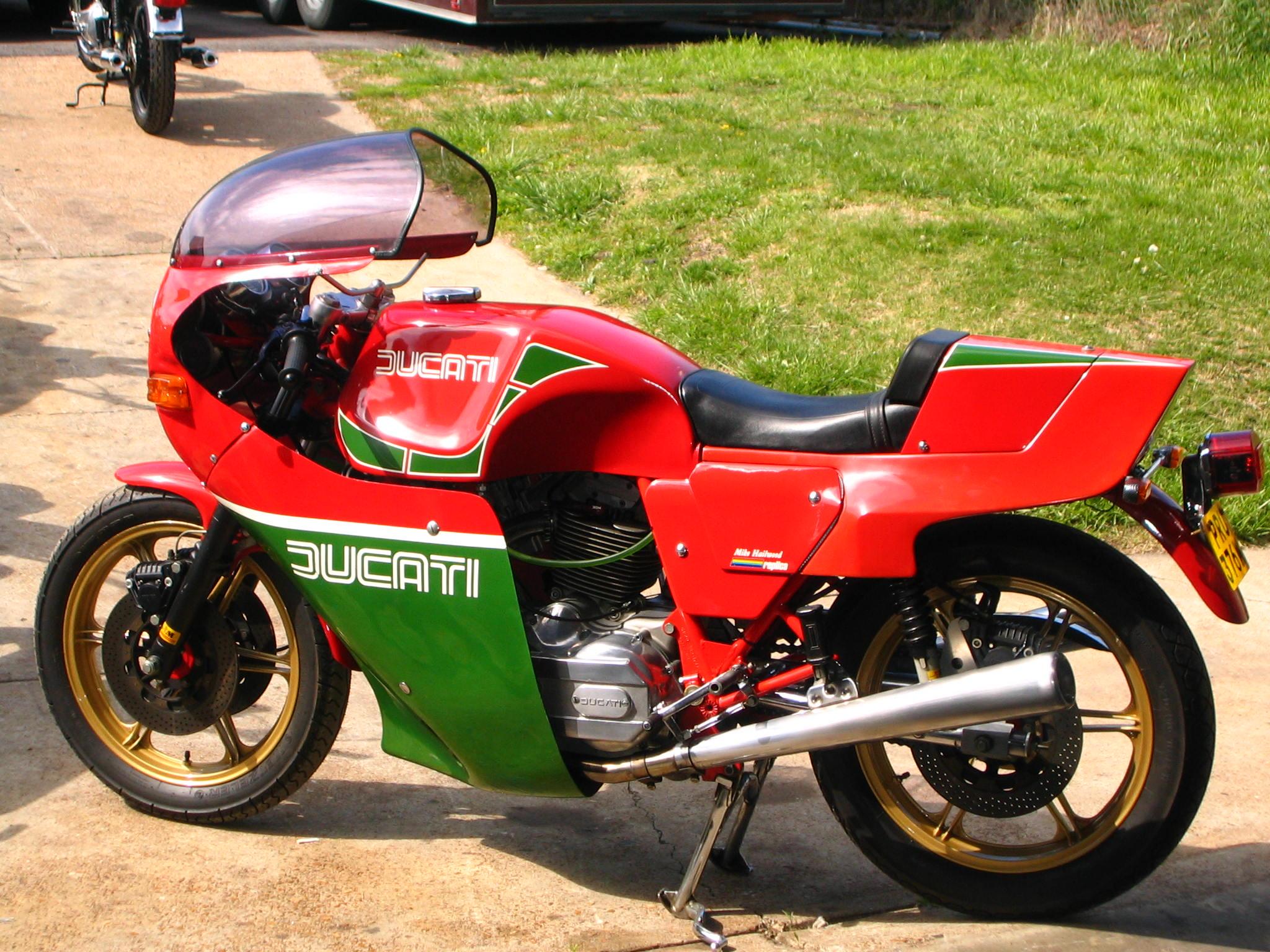 My sport classic tribute 900ss Mike Hailwood.ms