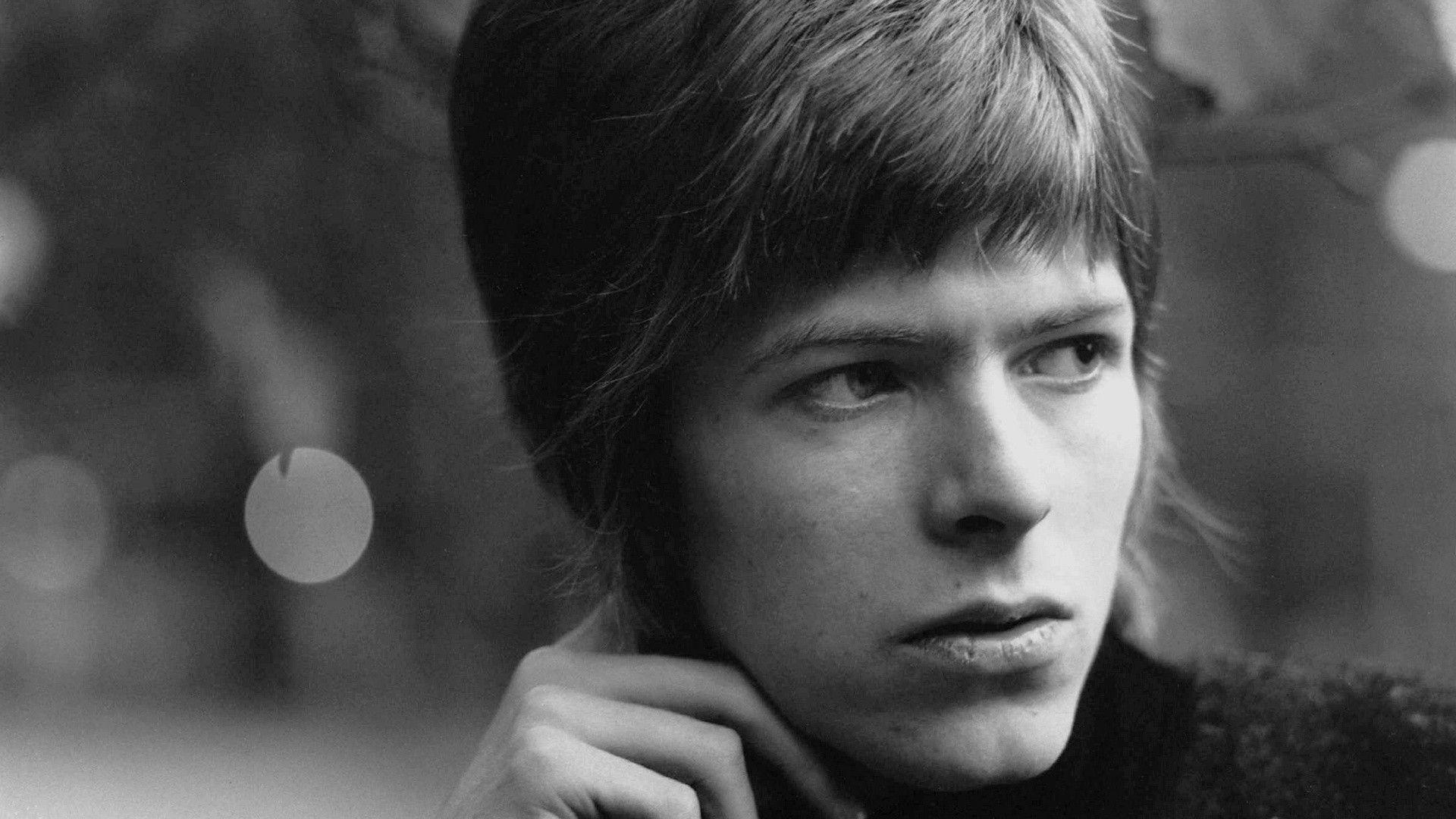 Young Davy Bowie Wallpaper