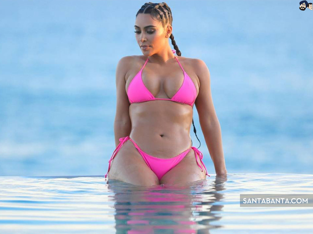 Kim Kardashian Looks Like A Water Girl In A Hot Pink Bikini