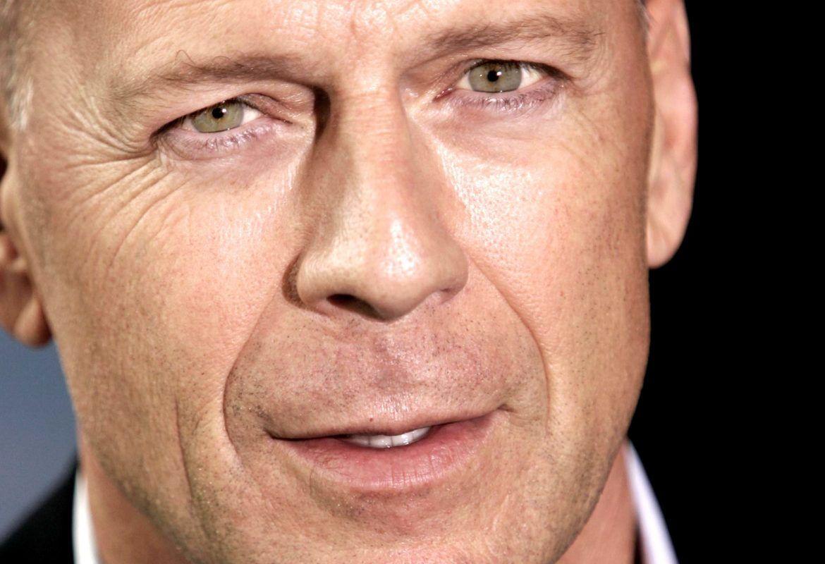 HD Wallpaper Bruce Willis high quality and definition
