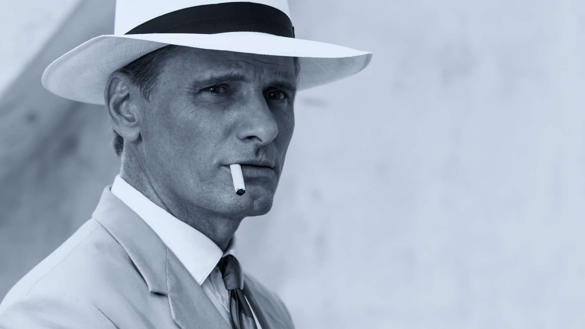 Hd Wallpaper Viggo Mortensen Actor Portrait Cigarette 1080p