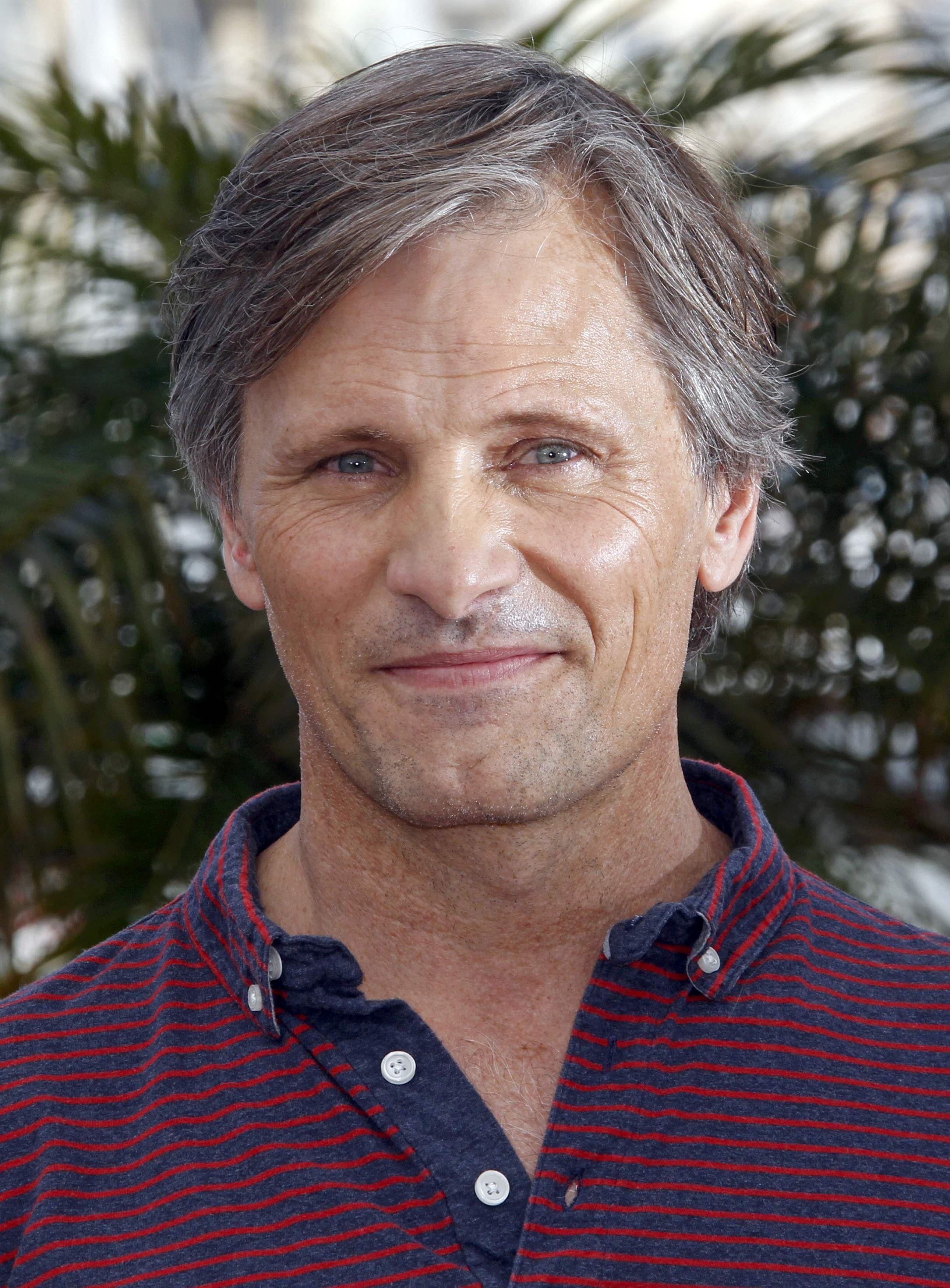 Celebrities Desktop Wallpaper Viggo Mortensen Picture