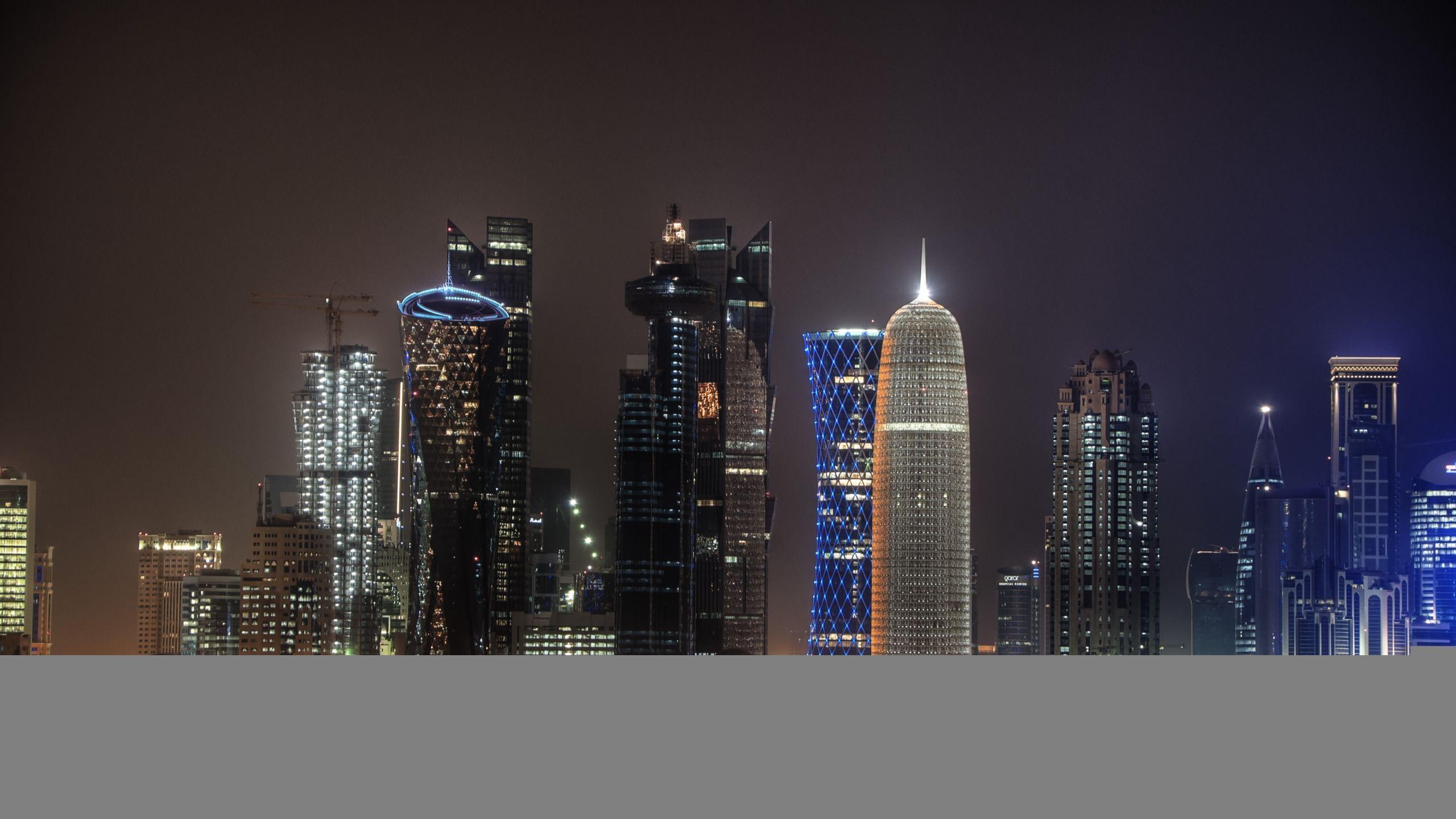 The night of Doha Qatar Mac Wallpaper Download. Free Mac