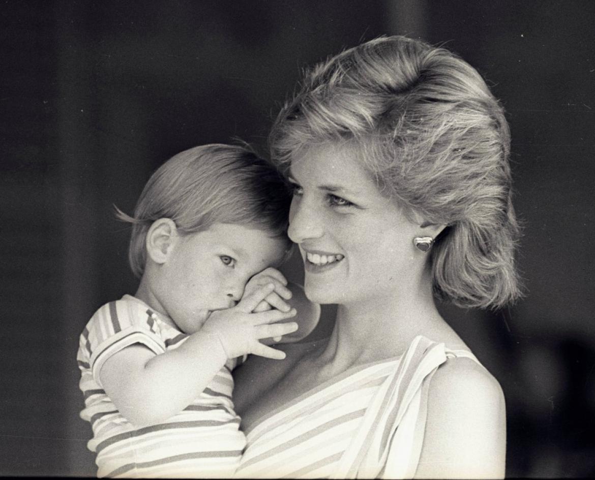 Why Poor Princess Diana could never do this for Prince Charles
