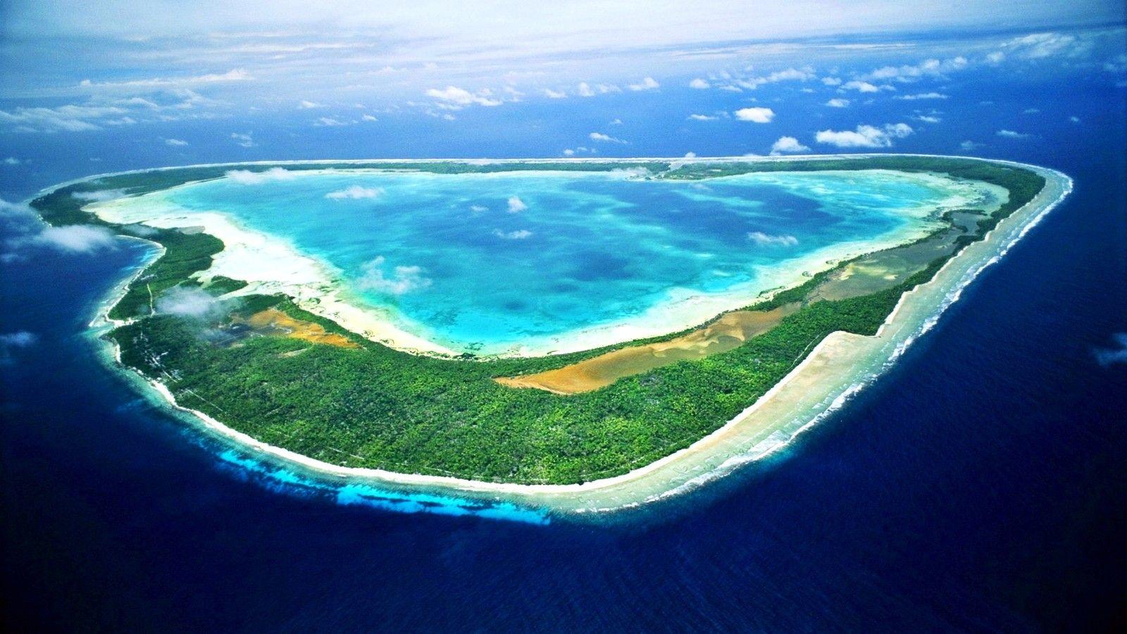 Coral Reefs: Sea Gilbert Kiribati Paradisiac Blue Beach Lagoon