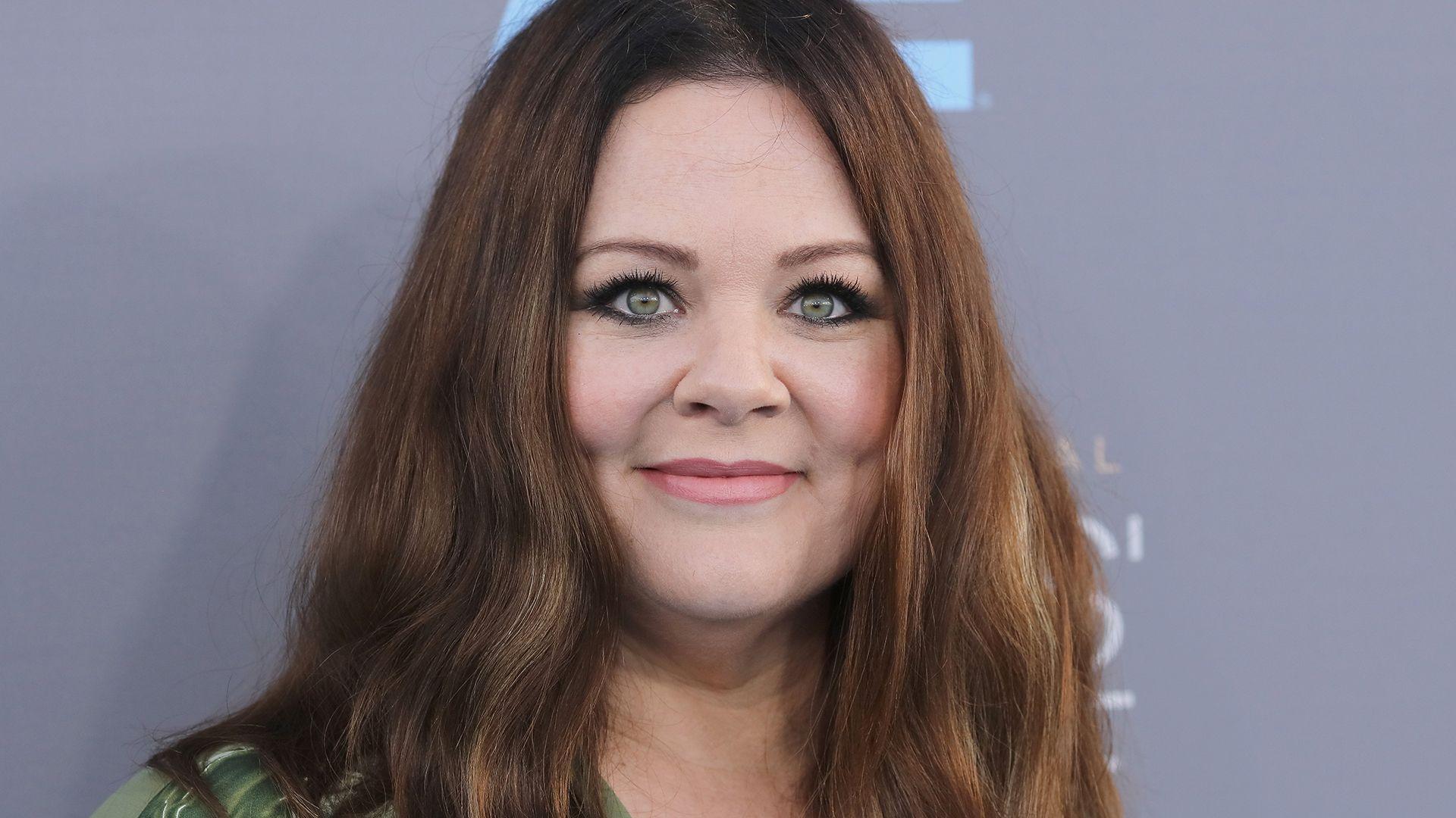 Melissa McCarthy on teaching daughters to accept compliments: 'Don