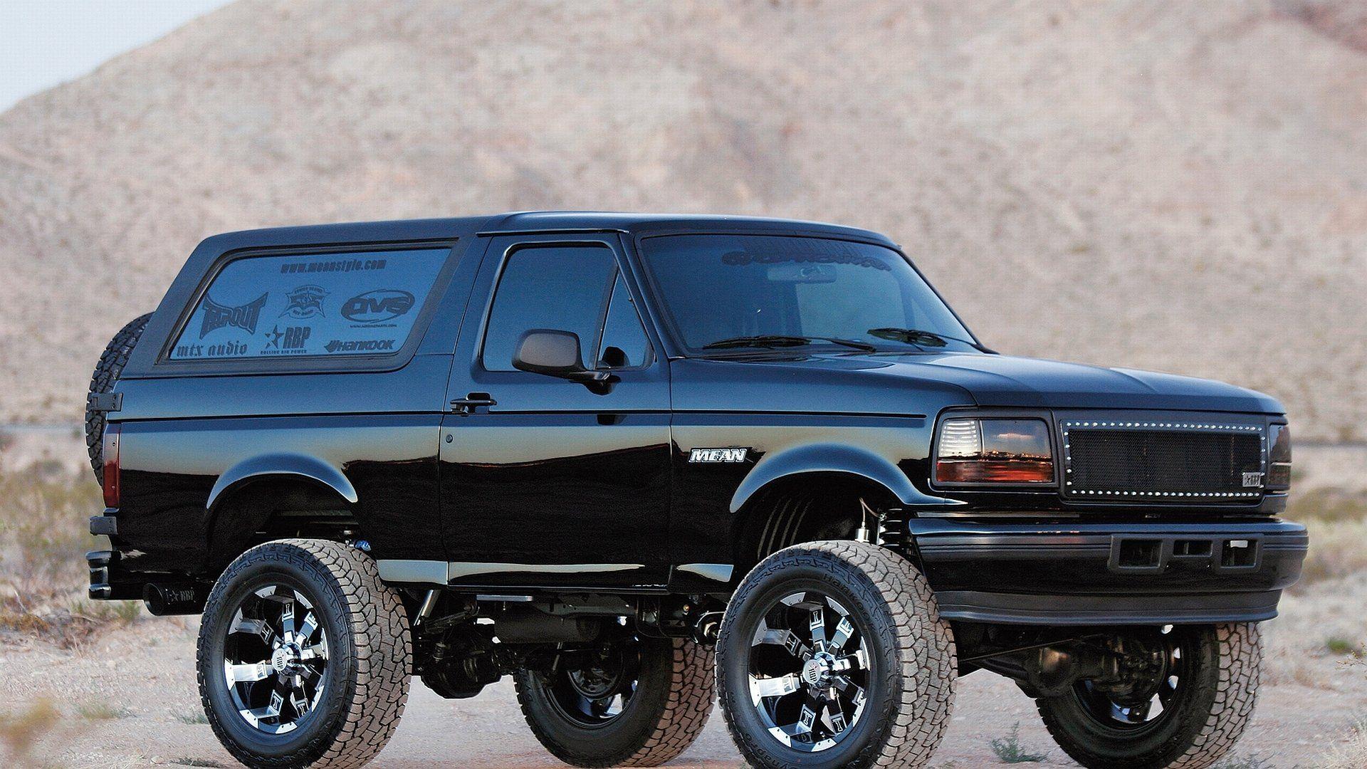 Ford Bronco HD Wallpaper and Background Image