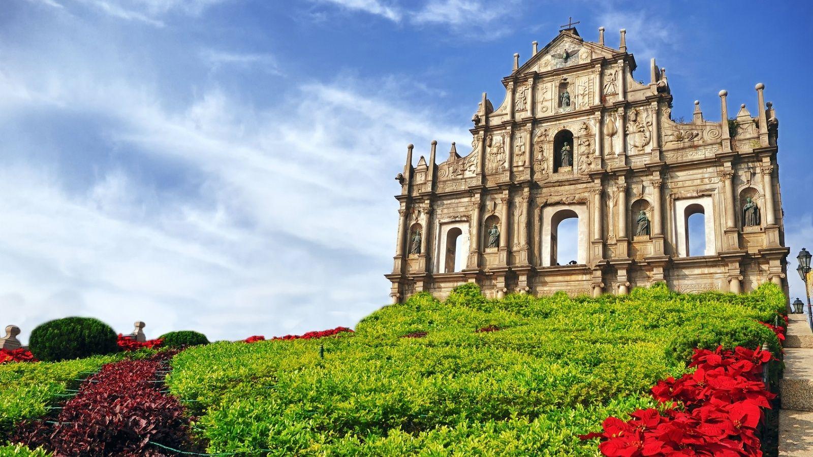 Ruins Of Saint Pauls Cathedral Macau Wallpaper