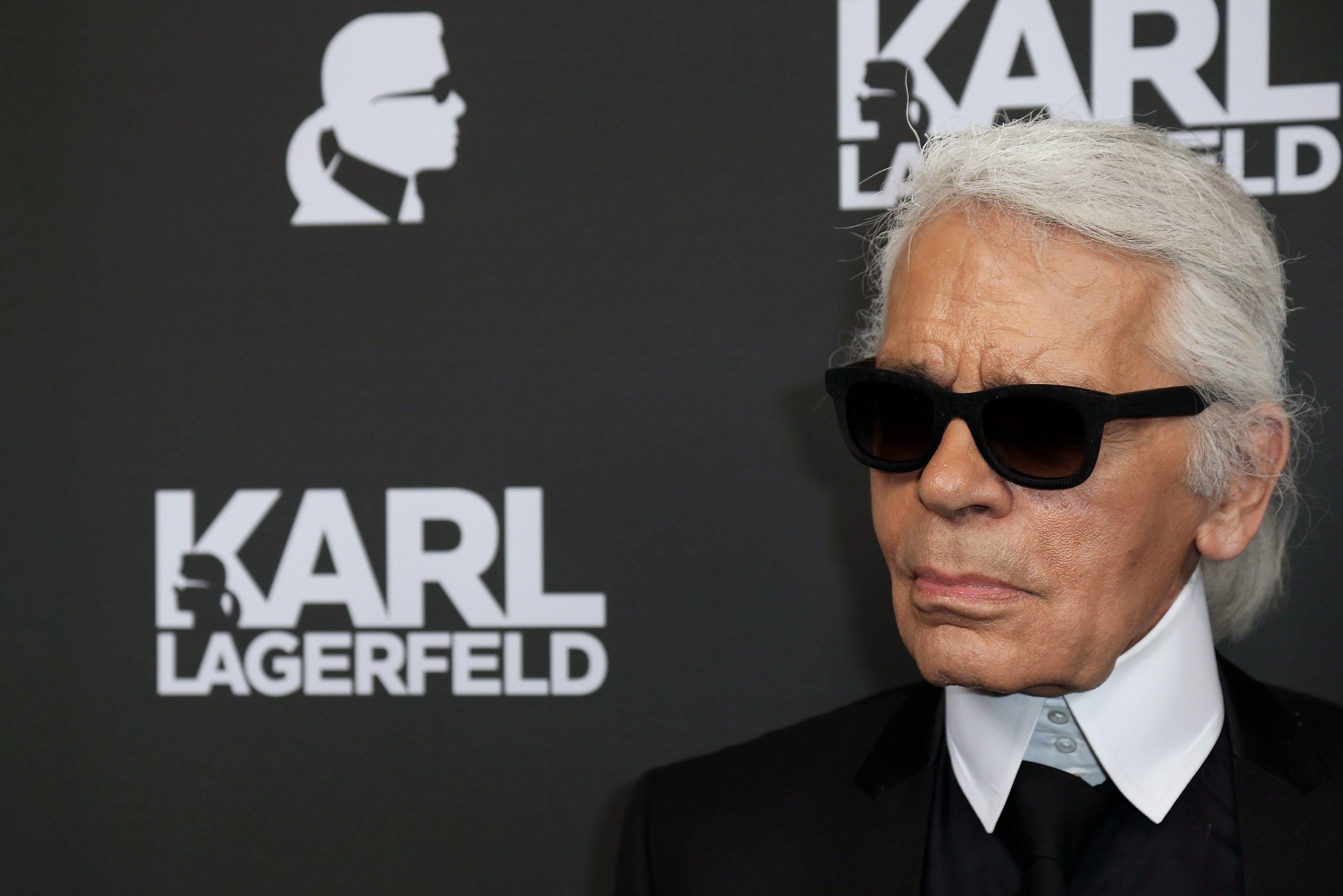 Karl Lagerfeld Thinks Selfies Are Electronic Masturbation. Is He