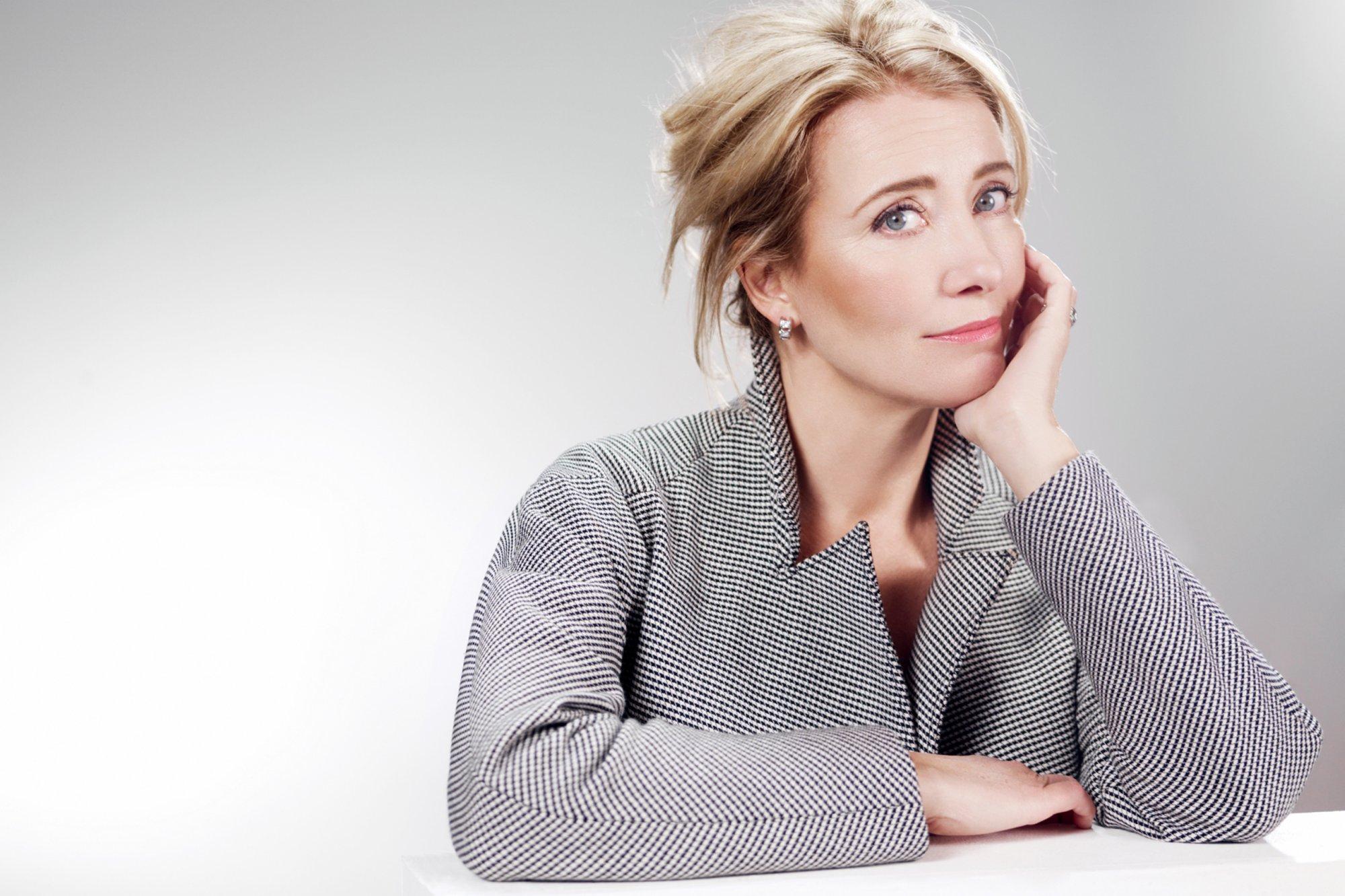 Emma Thompson HD Wallpaperwallpaper.net