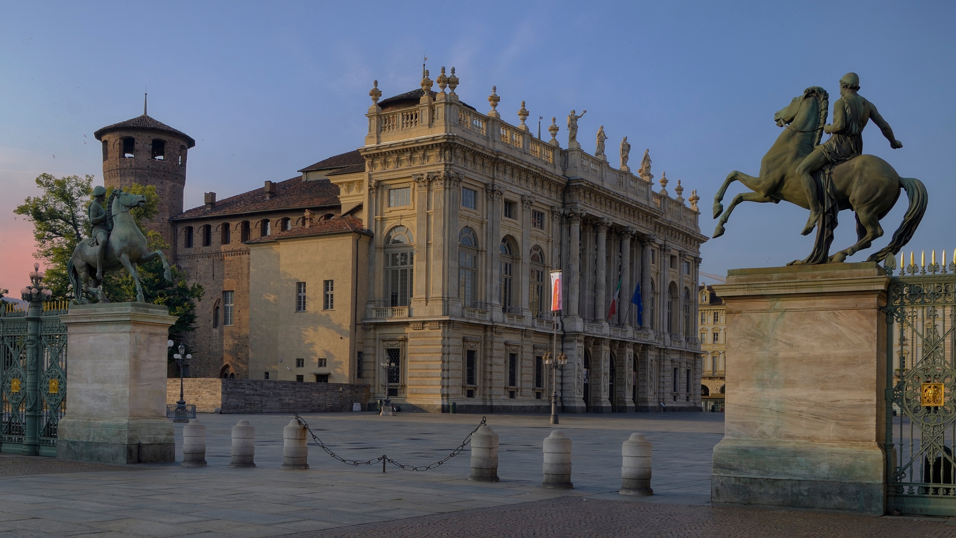 Palazzo Madama, Turin HD Wallpaper. Background Imagex1080
