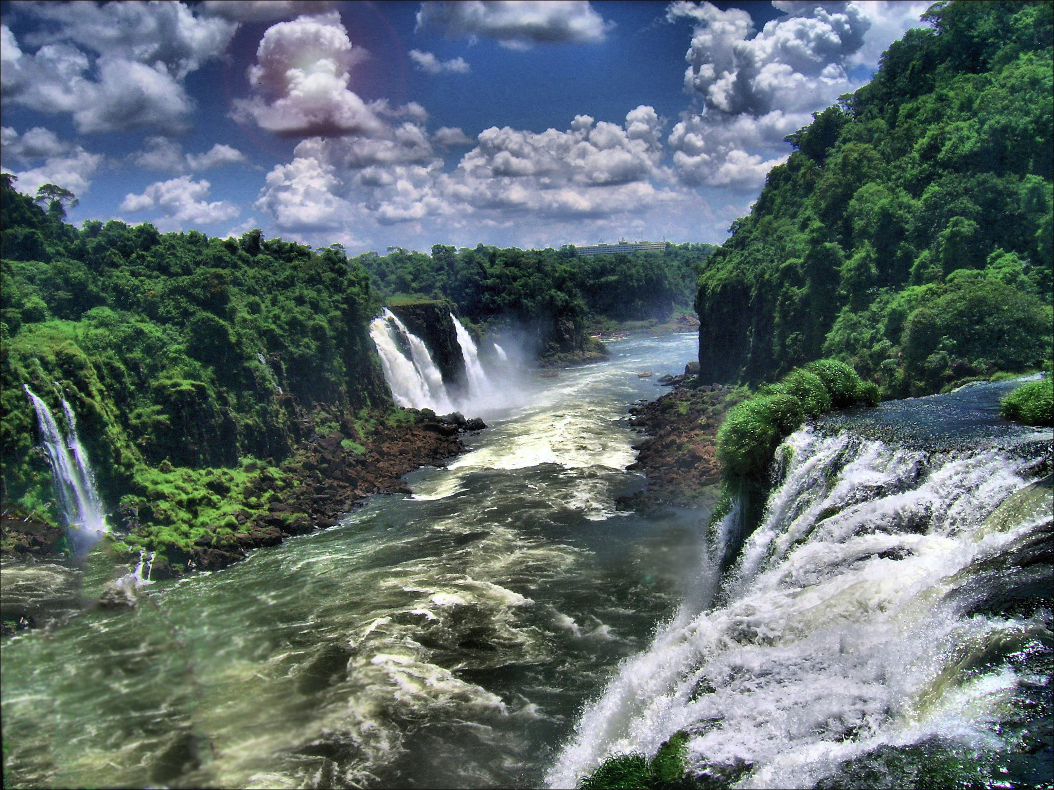 Iguazu Falls Wallpaper and Background Image