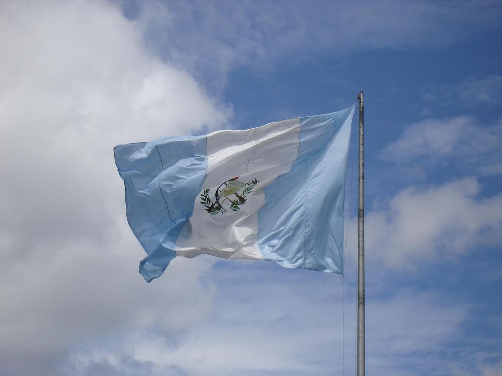 1024x768px Guatemala Flag Wallpaper