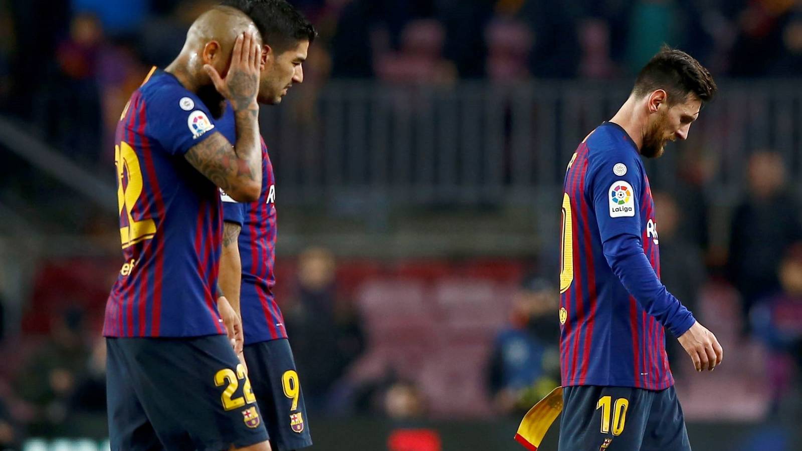 FC Barcelona: Pero qué ha hecho Messi para tener que jugar al lado