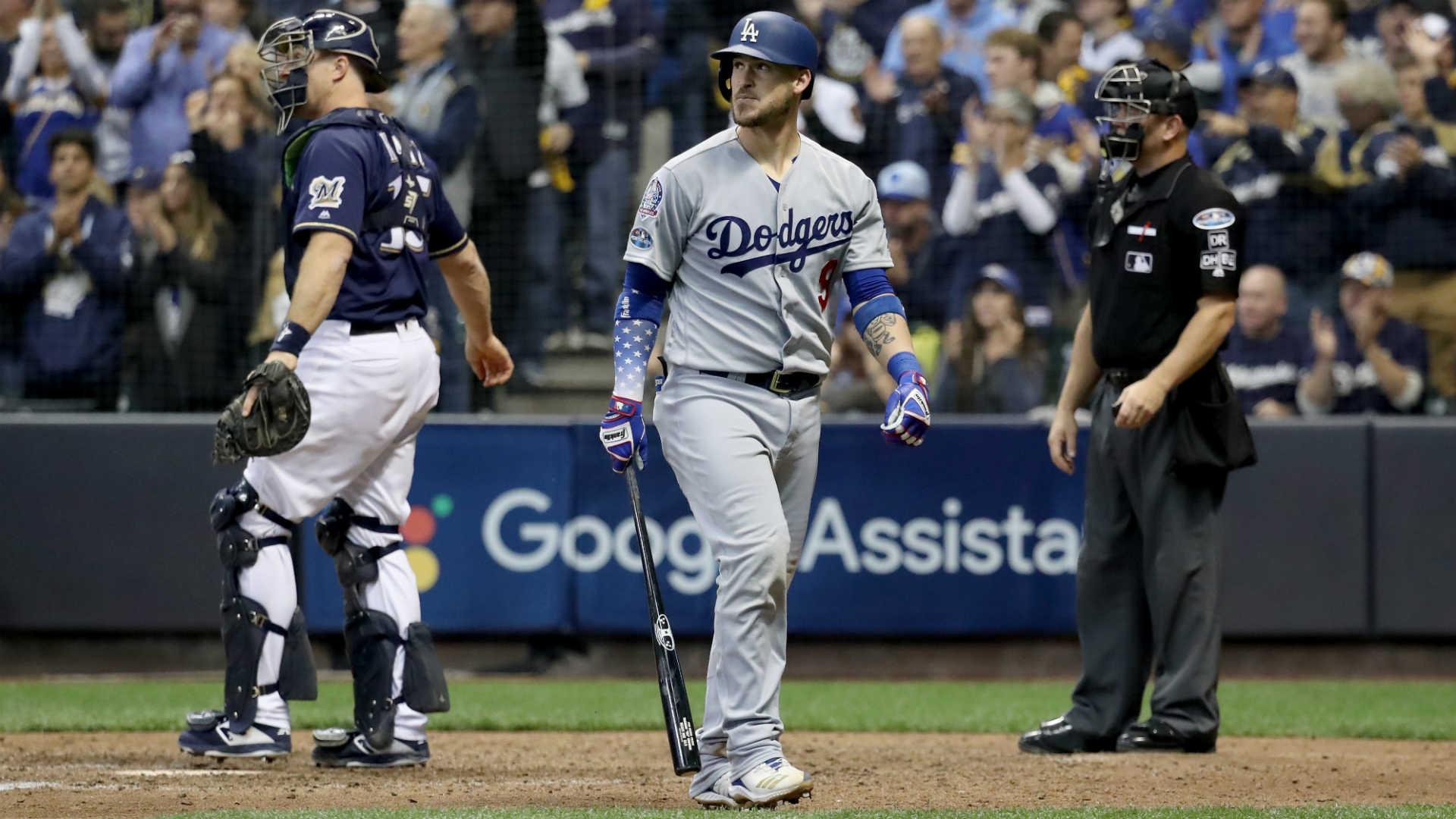 MLB Hot Stove: Brewers Sign C Yasmani Grandal To 1 Year Deal, Report