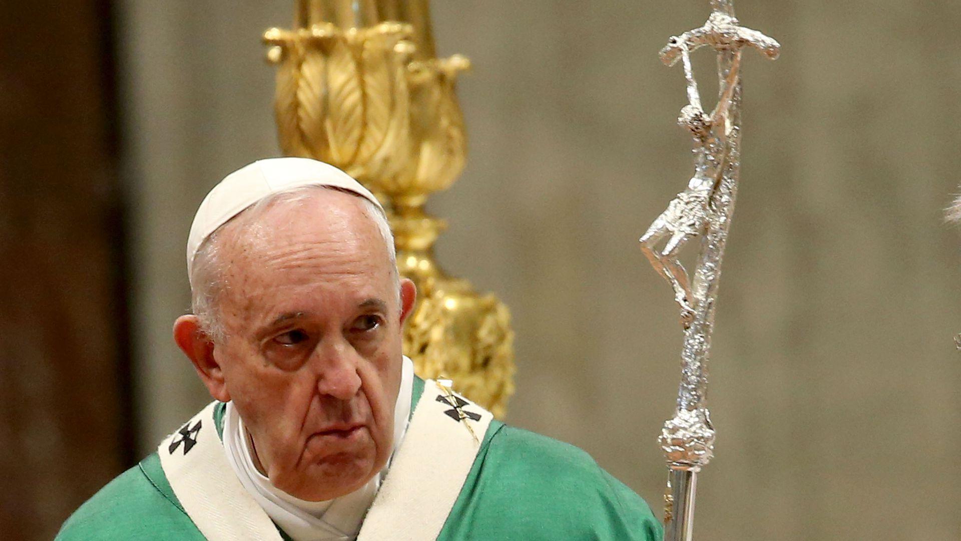 Pope opens debate on allowing married Catholic priests