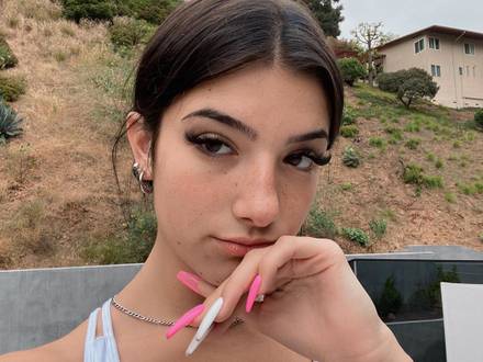 Charli Wallpapers - Wallpaper Cave