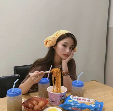 Emily Wallpapers - Wallpaper Cave