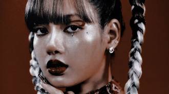 Wallpaper by ~Lalisa Manoban~