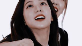 Wallpaper by . ⋅ ˚̣- : ✧ Roseanne Park ⋅ ˚̣- : ✧