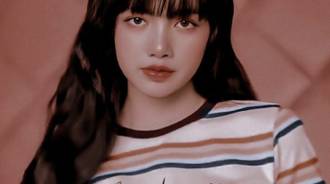 Wallpaper by ~Lalisa Manoban~