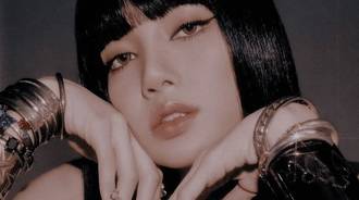 Wallpaper by ~Lalisa Manoban~