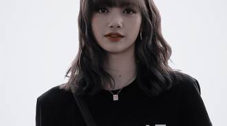 Wallpaper by ~Lalisa Manoban~