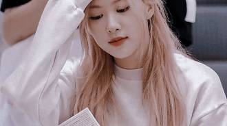 Wallpaper by . ⋅ ˚̣- : ✧ Roseanne Park ⋅ ˚̣- : ✧