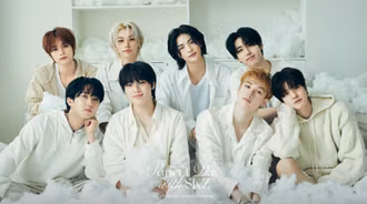 Wallpaper by Ivy
