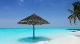 4k beach wallpaper