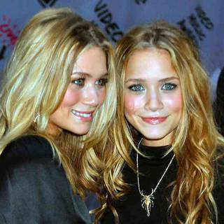 Olsen twins wallpaper