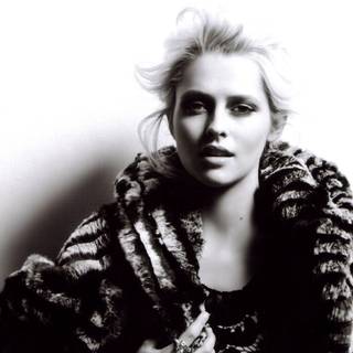 Teresa Palmer wallpaper