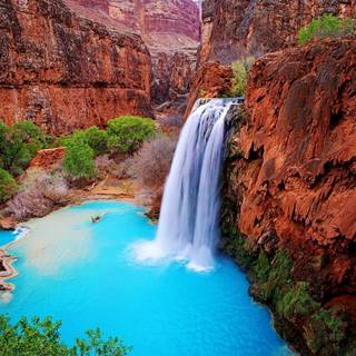 Waterfall desktop wallpaper