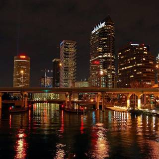 Cityscape desktop wallpaper