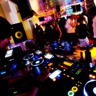 Pioneer DJ wallpaper