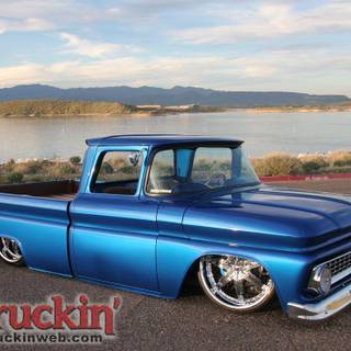 Lowrider trucks wallpaper