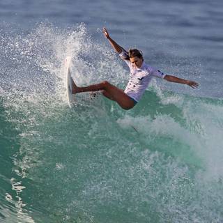 Alana Blanchard wallpaper